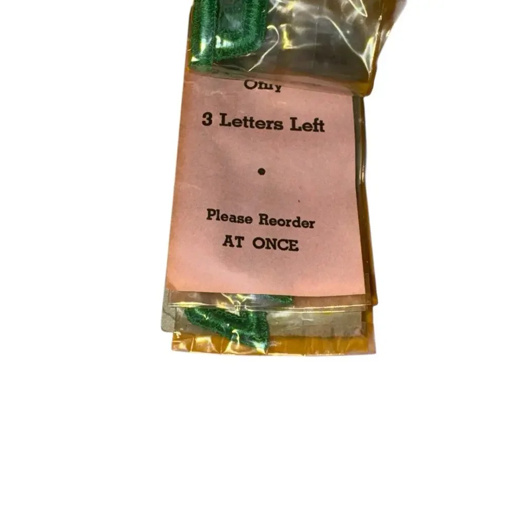 Vintage Art-Linette Chenille Letter G Patch‎ Original Package Sewing Notion NEW